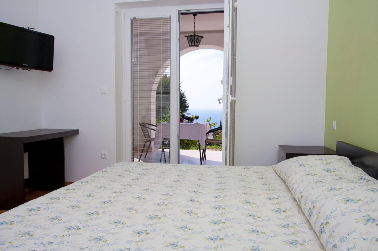 Guest House Burin Mlini Luaran gambar