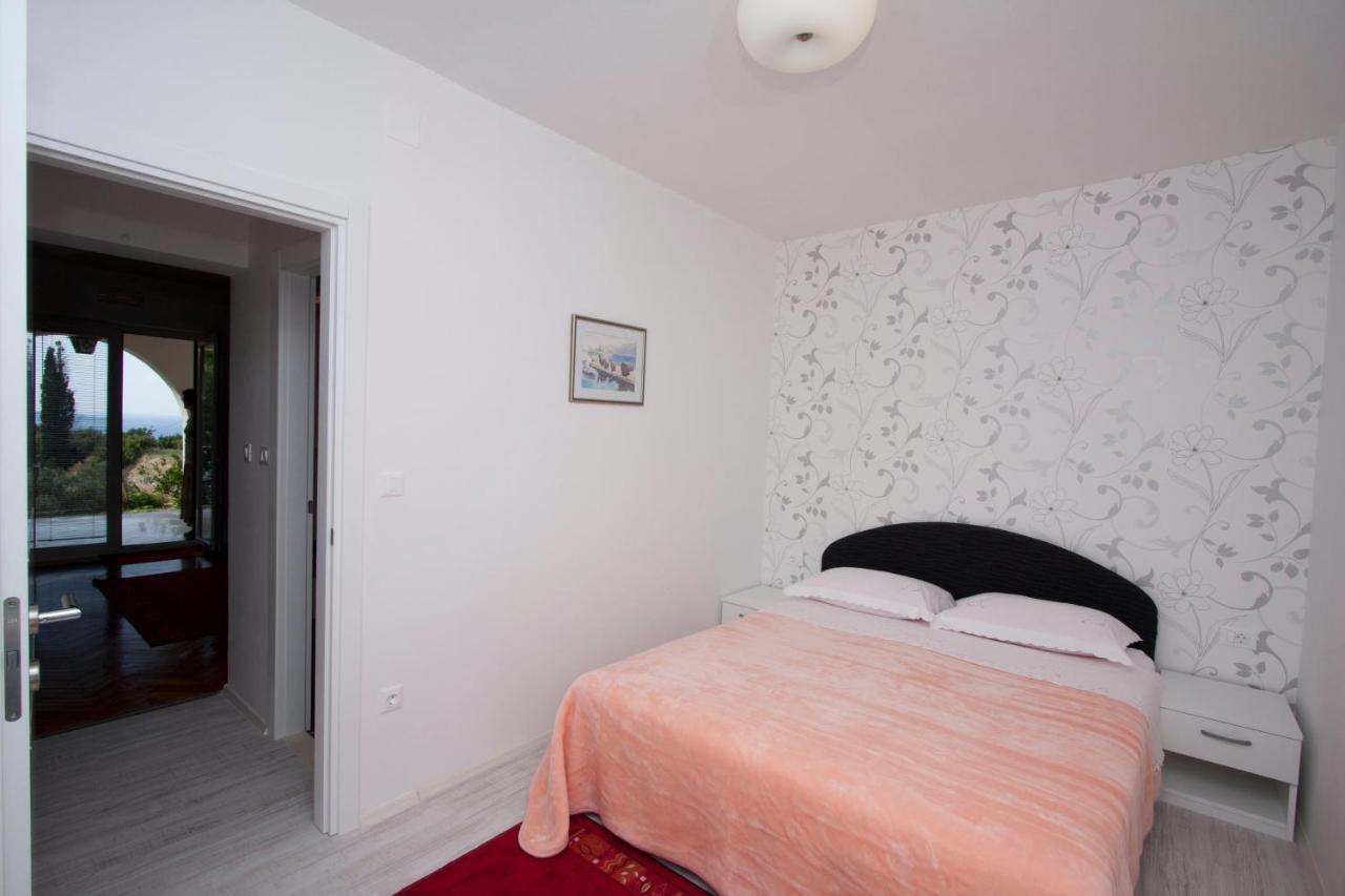 Guest House Burin Mlini Luaran gambar